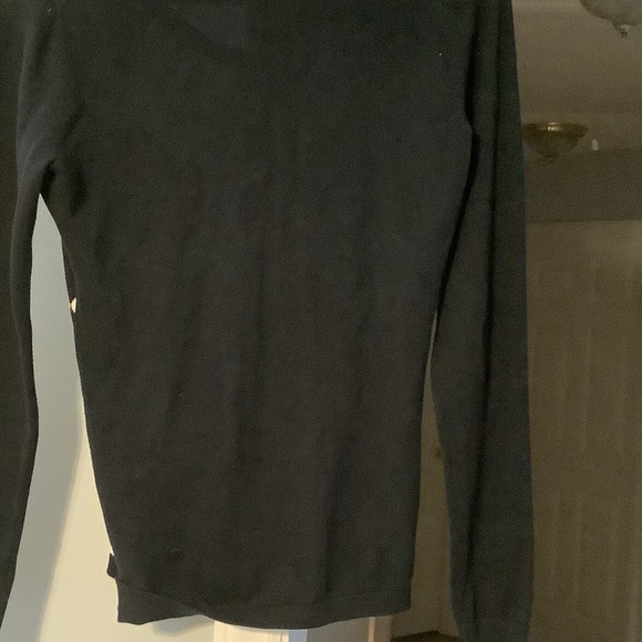 Tommy Hilfiger Black‎ and White Argyle V-Neck Sweater - Picture 5 of 6